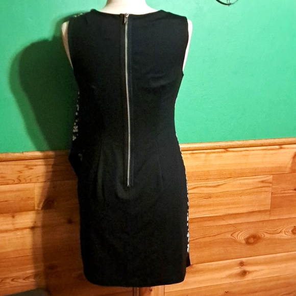 Hailey Dress - Picture 4 of 6